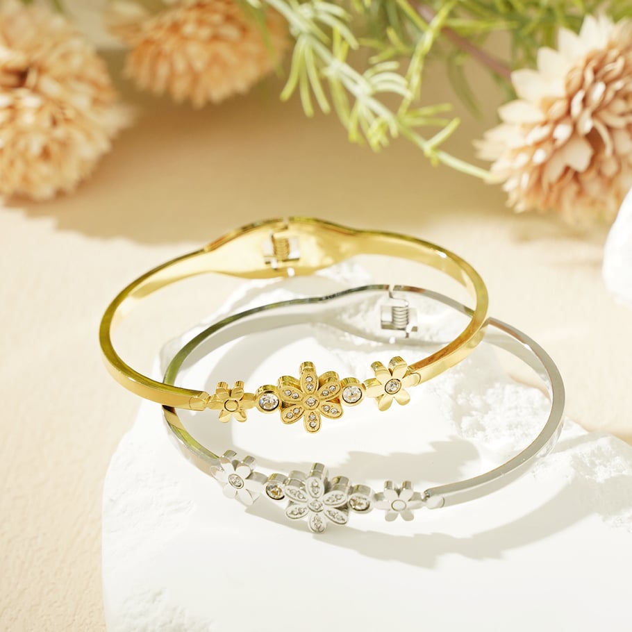 Radiant Flower Stainless Steel Gold Color Women's Bangle