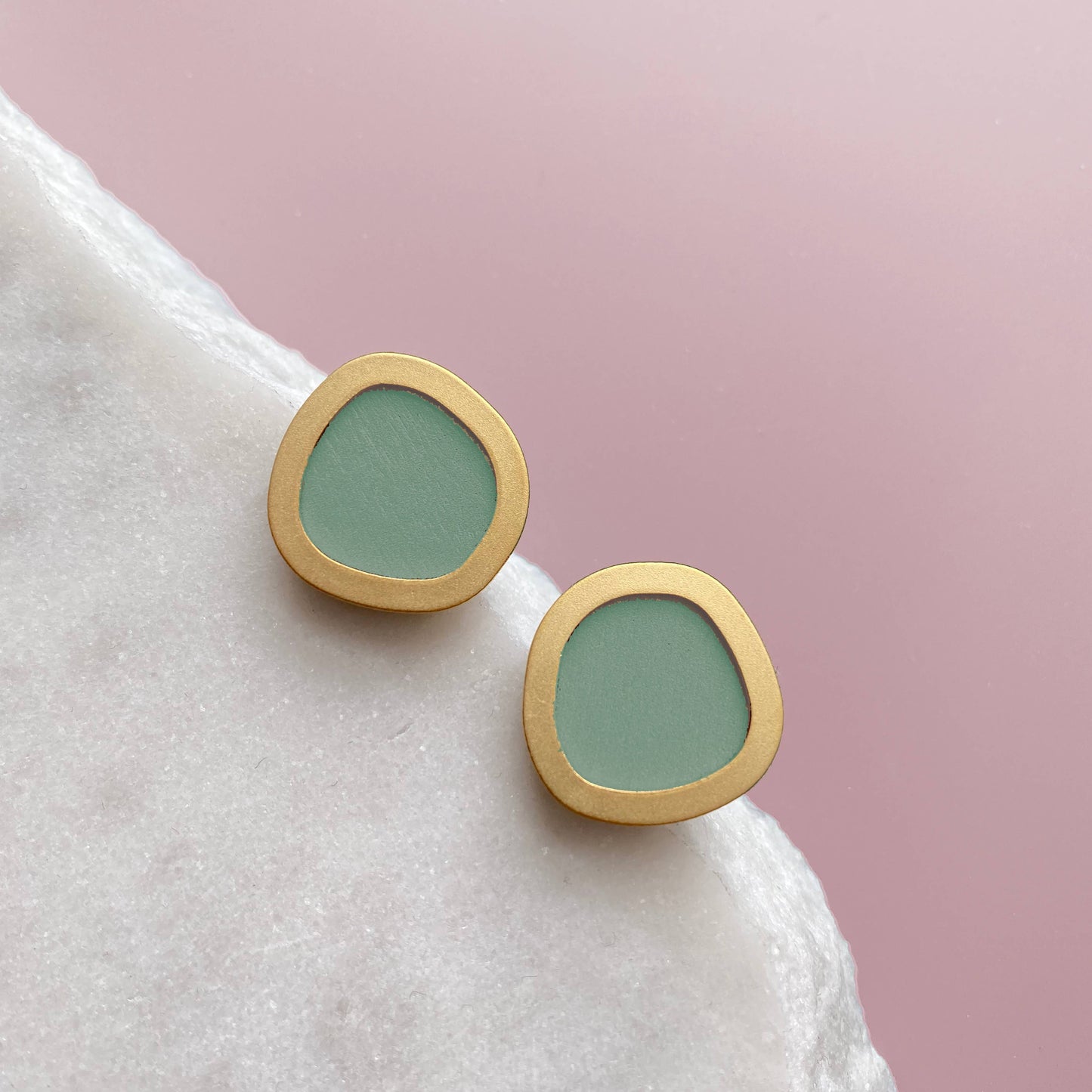 Simple Coloured Gold Circle Stud Earrings